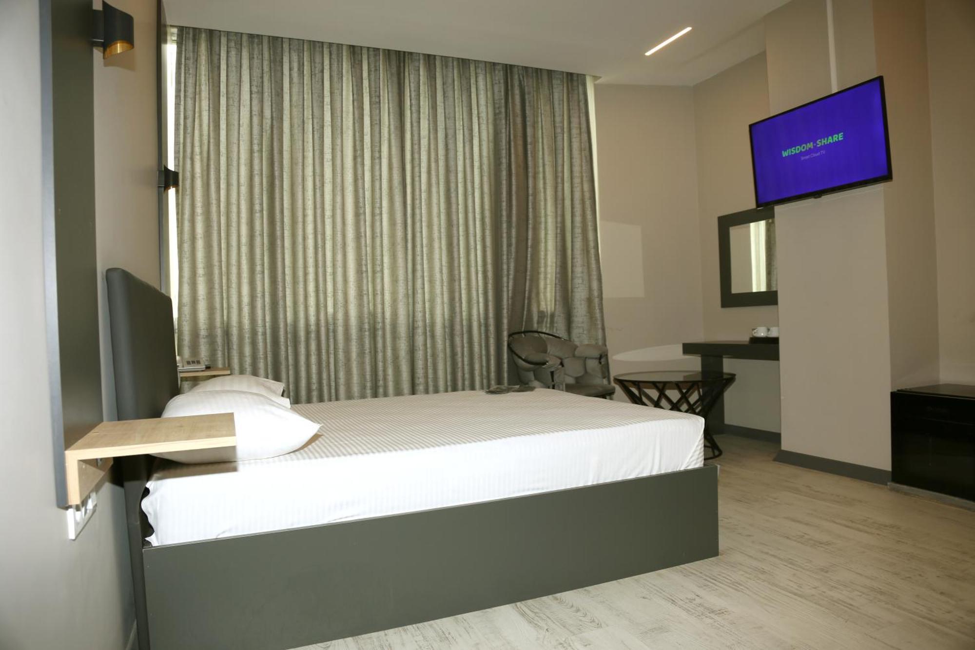 Zoom Hotel Istanbul Bagian luar foto