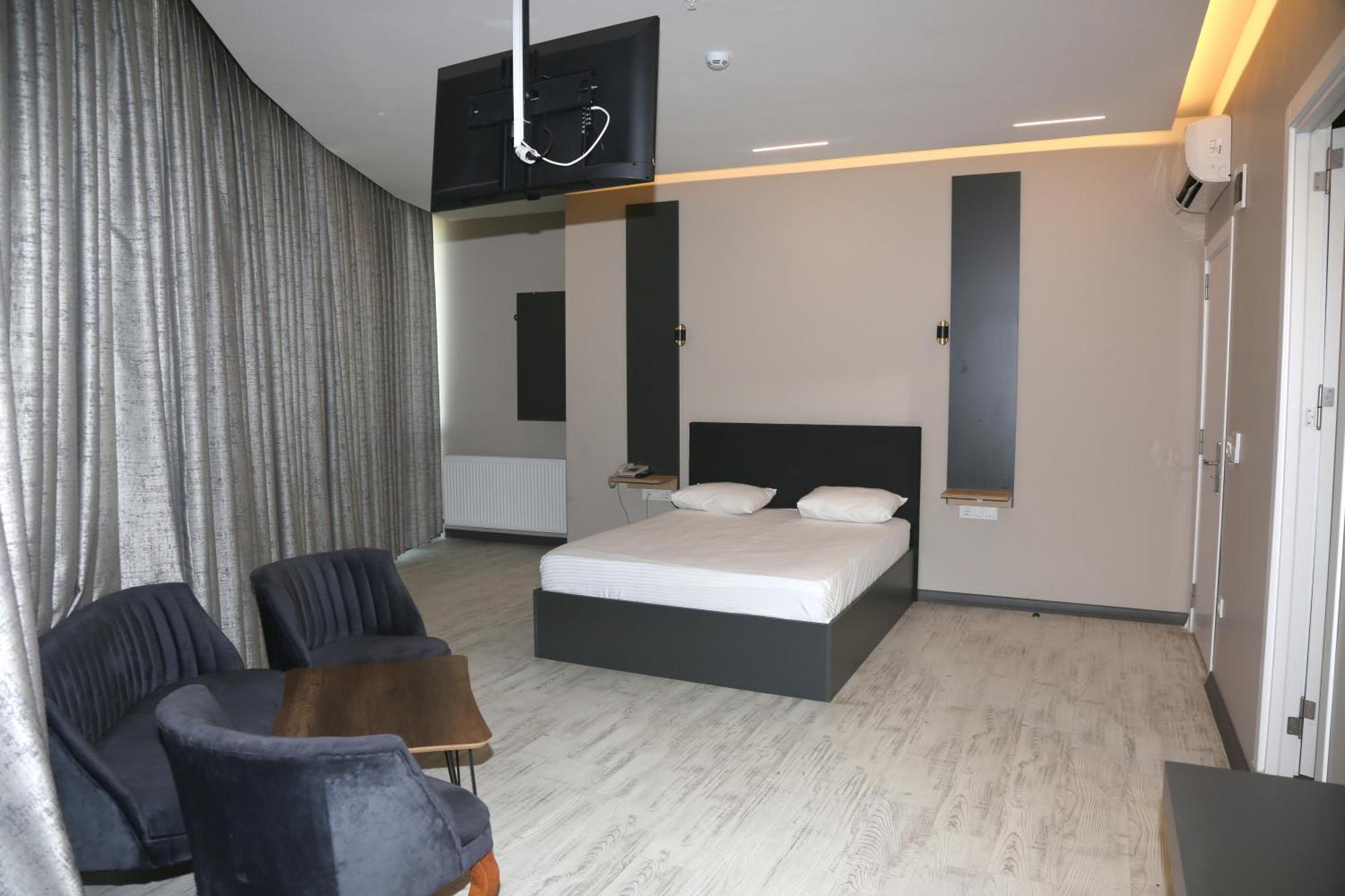 Zoom Hotel Istanbul Bagian luar foto