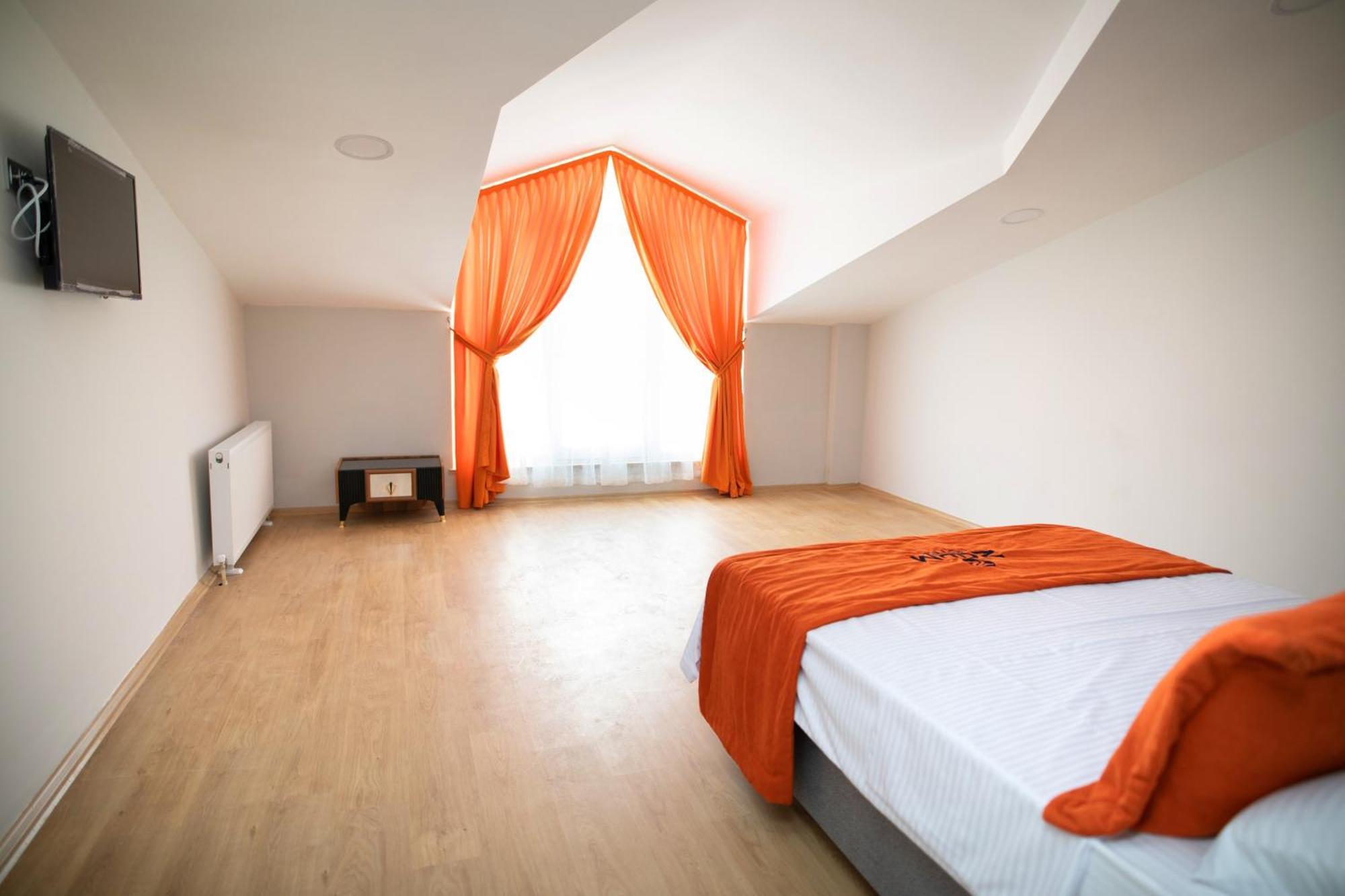Zoom Hotel Istanbul Bagian luar foto