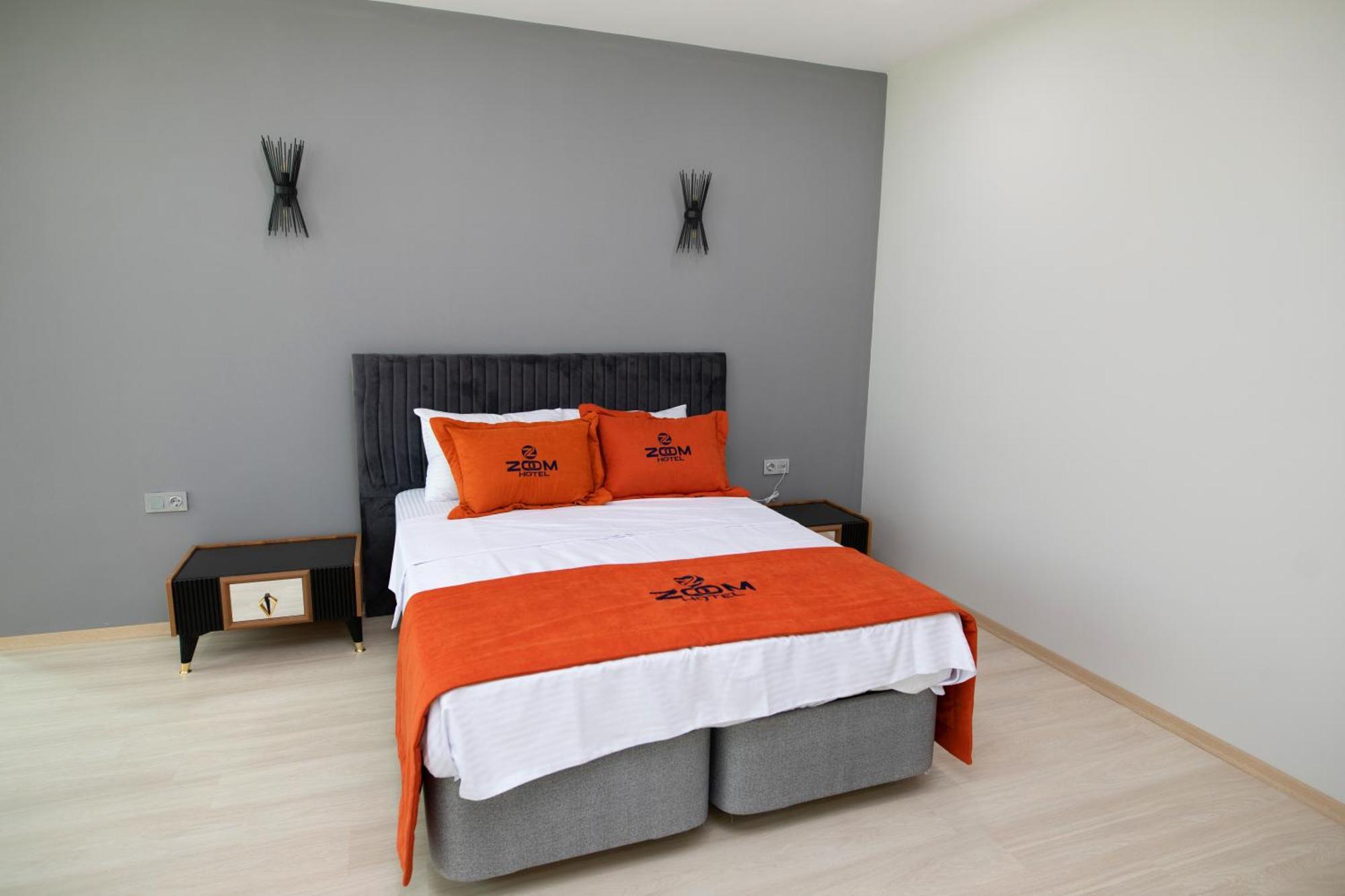 Zoom Hotel Istanbul Bagian luar foto