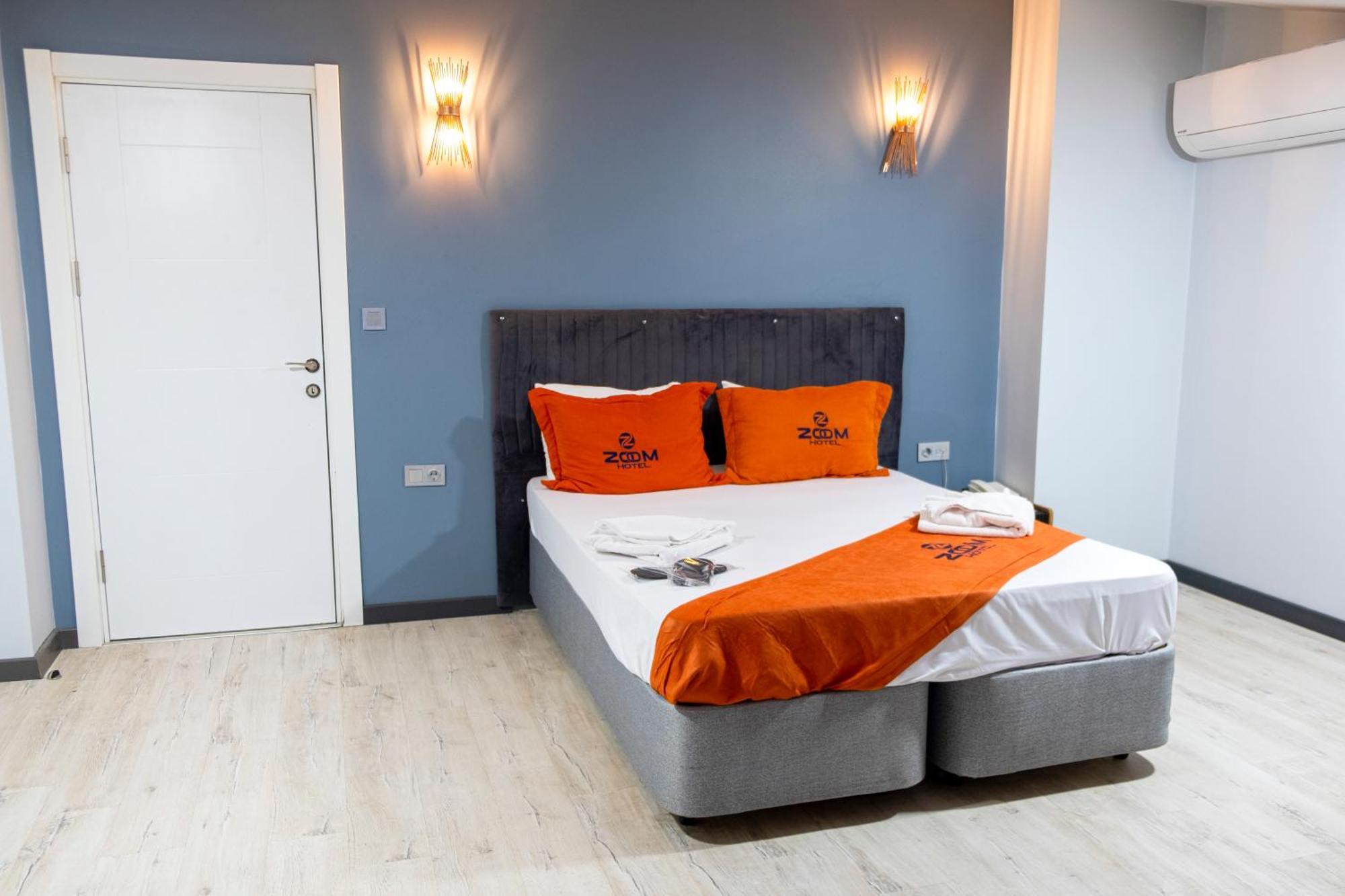 Zoom Hotel Istanbul Bagian luar foto