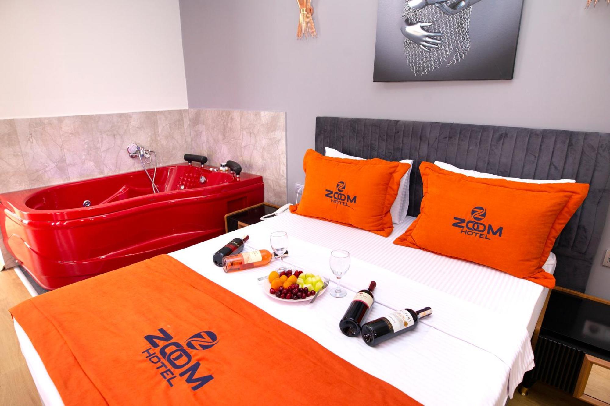 Zoom Hotel Istanbul Bagian luar foto