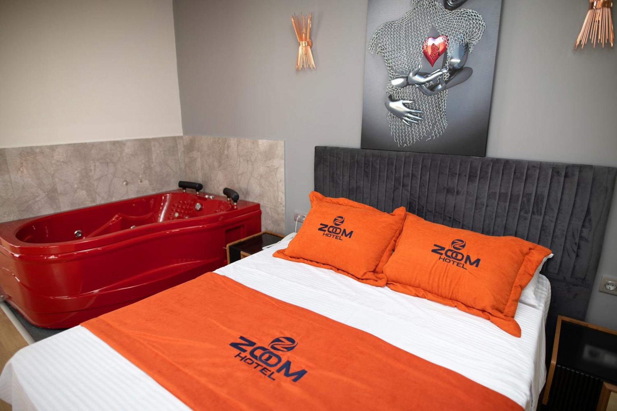 Zoom Hotel Istanbul Bagian luar foto