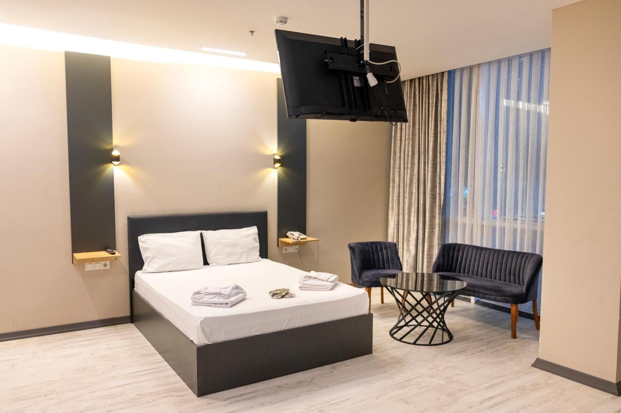 Zoom Hotel Istanbul Bagian luar foto